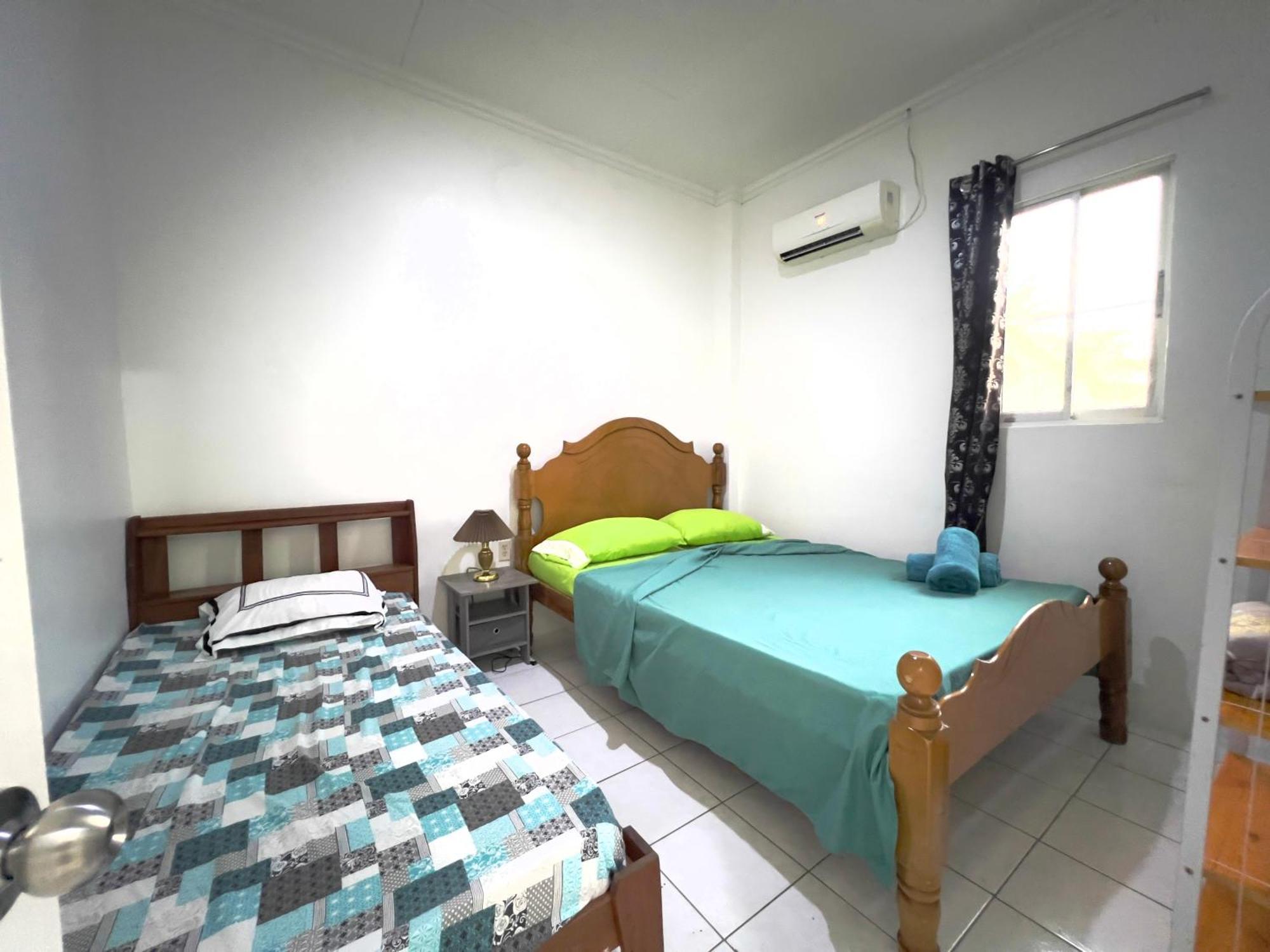 ג'ורג'טאון Emerald Apartments Inc מראה חיצוני תמונה