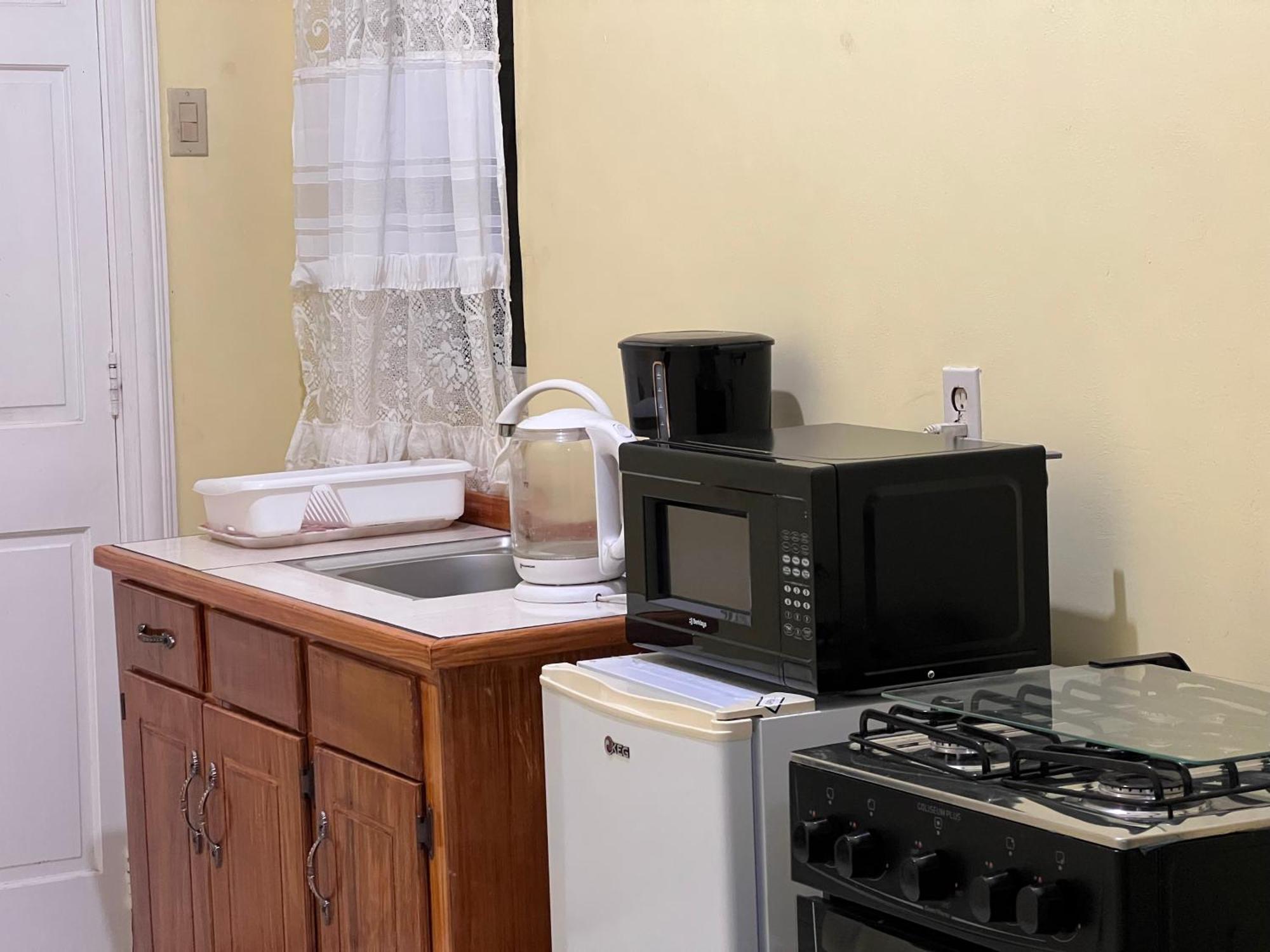 ג'ורג'טאון Emerald Apartments Inc מראה חיצוני תמונה